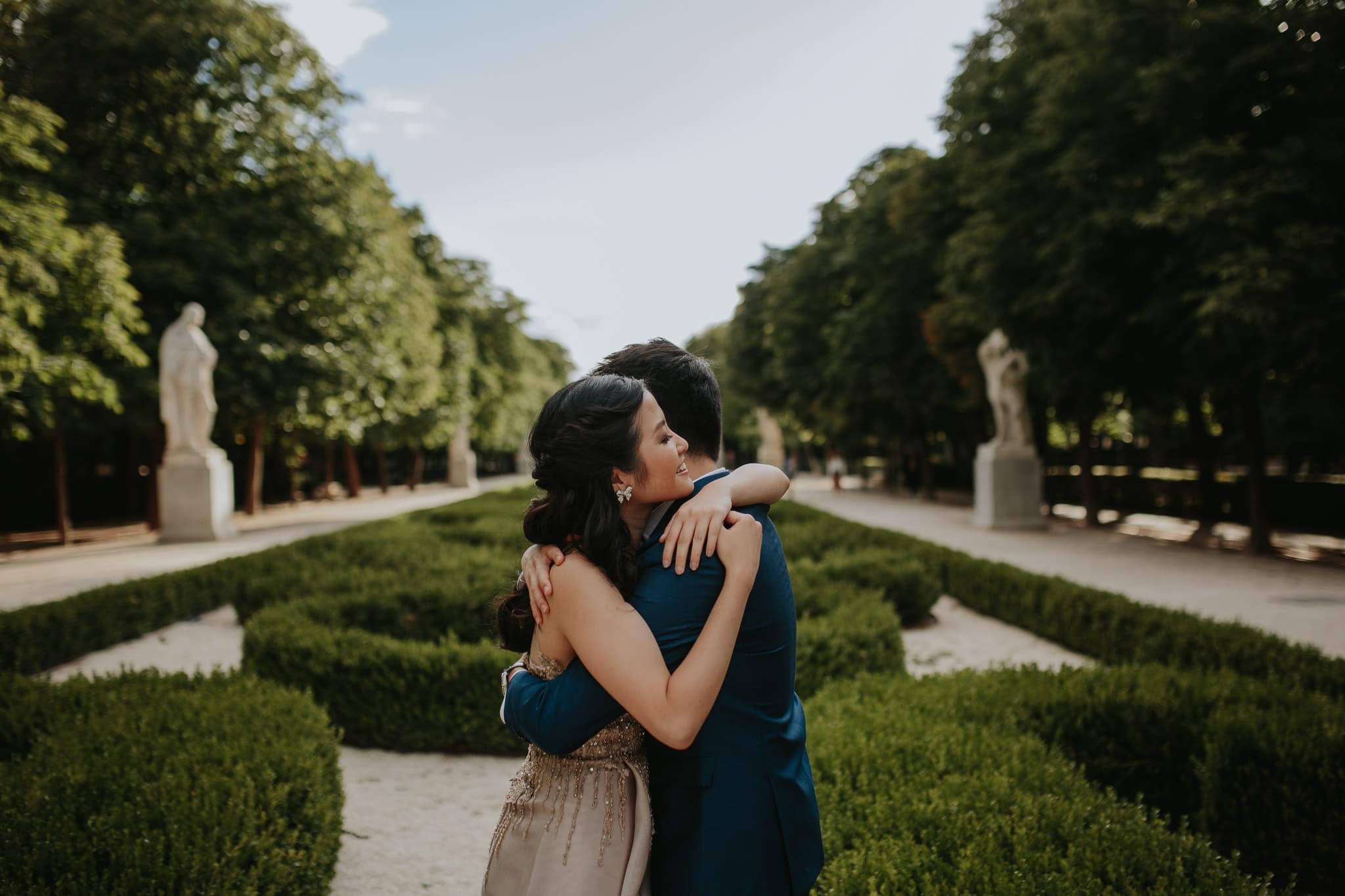 Retiro Park Engagement Photographer