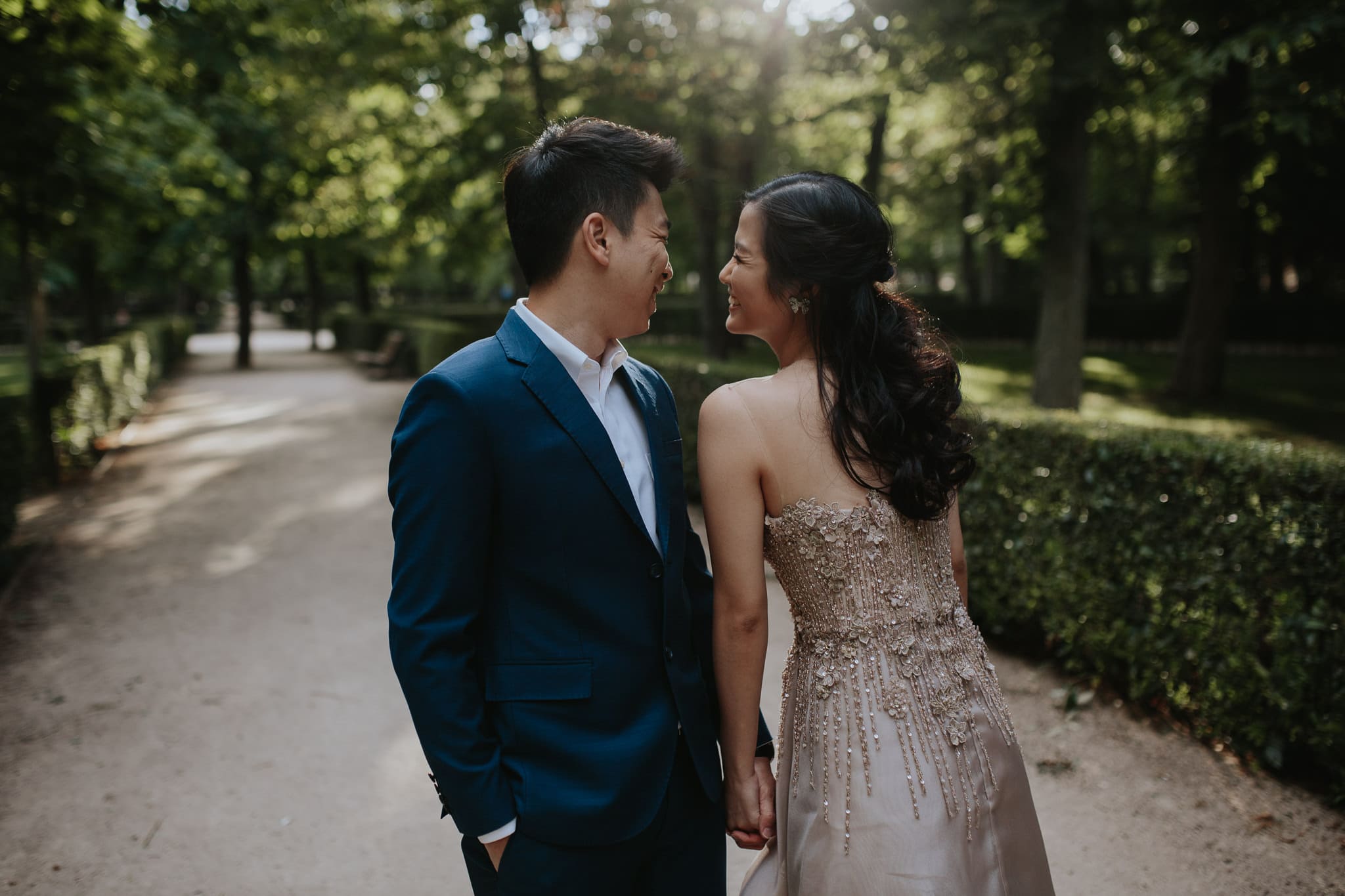 Retiro Park Engagement Photographer